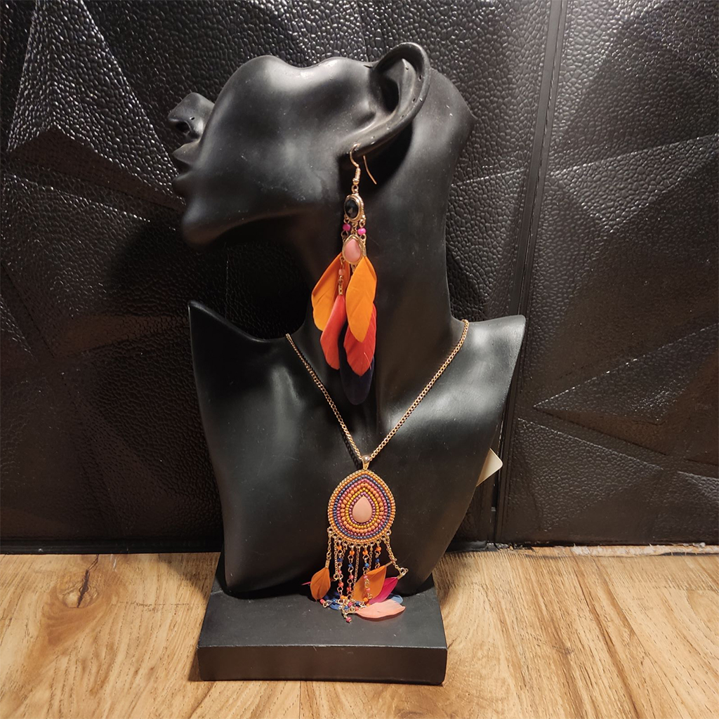 فروش بدلیجات به صورت عمده و خرده